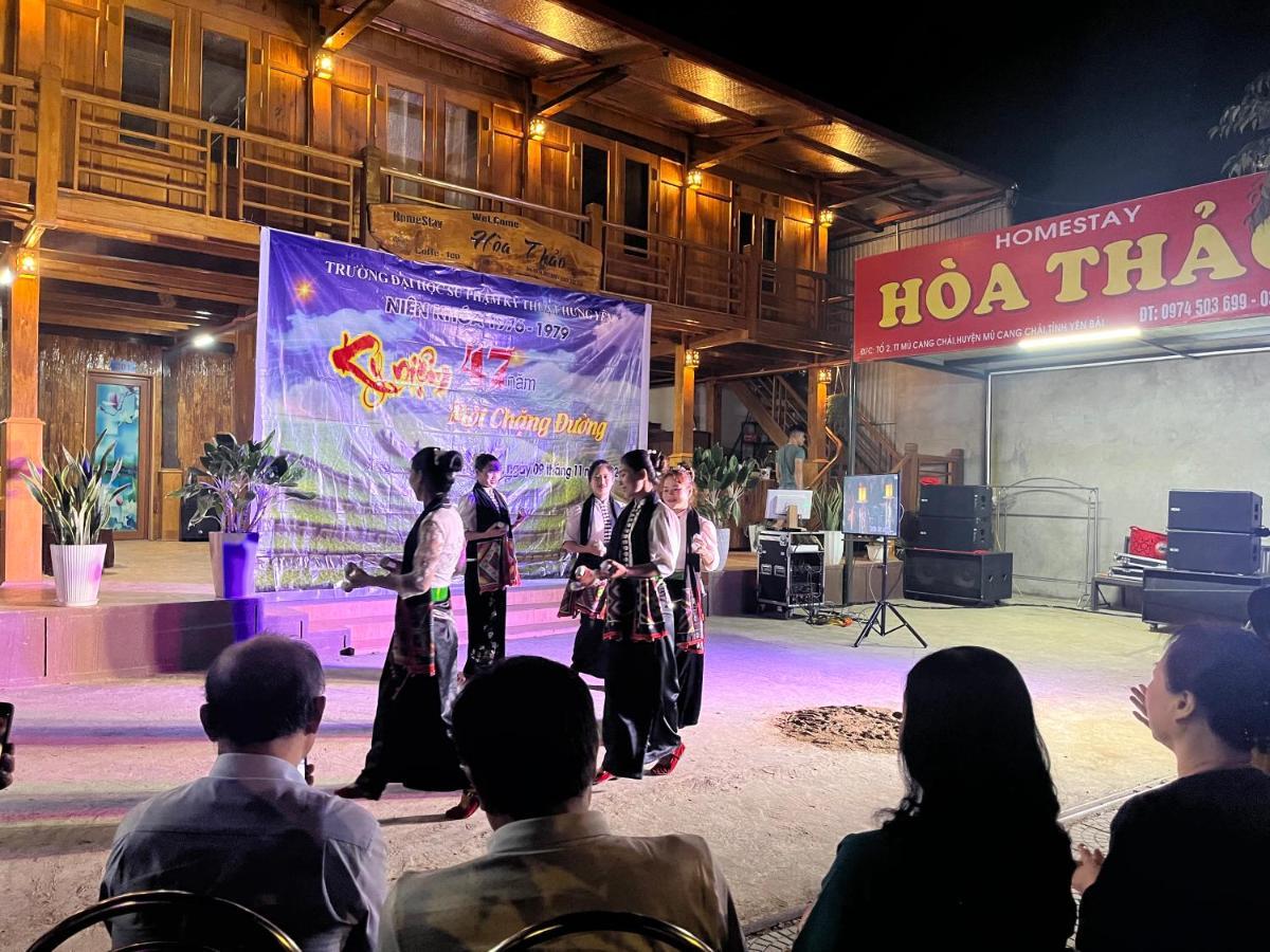 Homestay Hoa Thao - Bus ,Trek & Motorbike Mu Cang Chai المظهر الخارجي الصورة